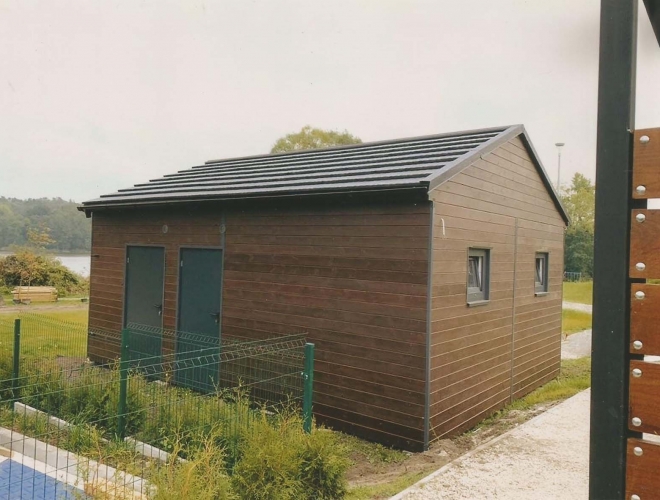 moduly-kontenerowe-z-elewacja-drewniana6.jpg